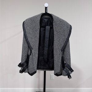 Like New bebe Houndstooth Moto Jacket with Faux Leather-Trim, Black & White